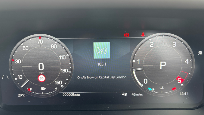 Land Rover Defender 3.0 D250 X-Dynamic HSE 110 5dr Auto Diesel Estate - Image 16